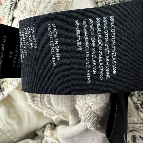 Anthropologie Pilcro High Rise Button Fly Skinny Corduroy Pants Size 25 - Picture 9 of 9